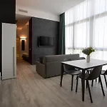 Htm Venice Suite By Halldis