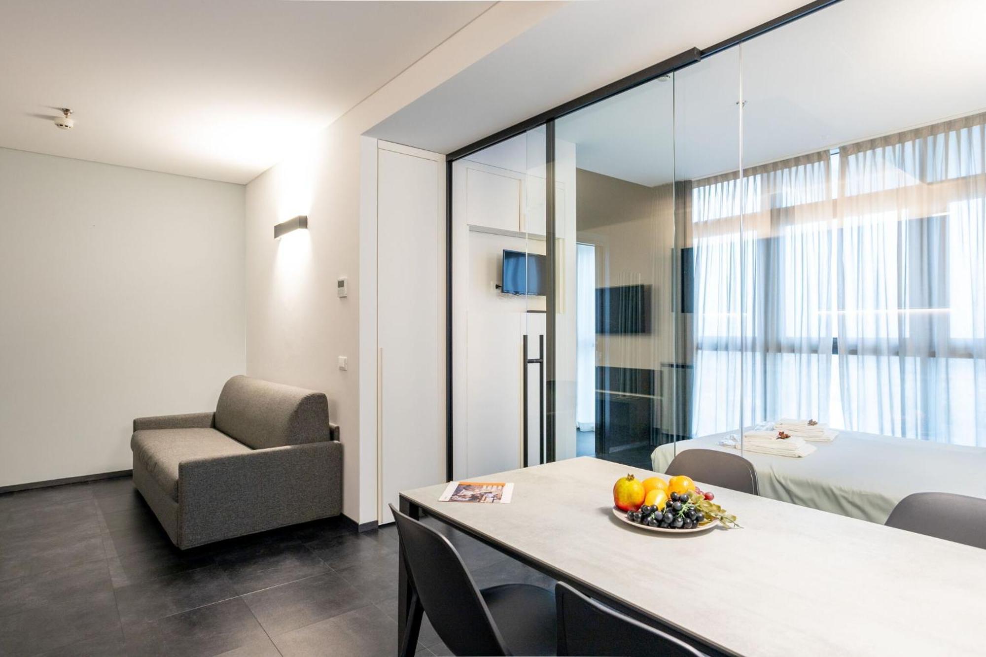 Htm Venice By Halldis