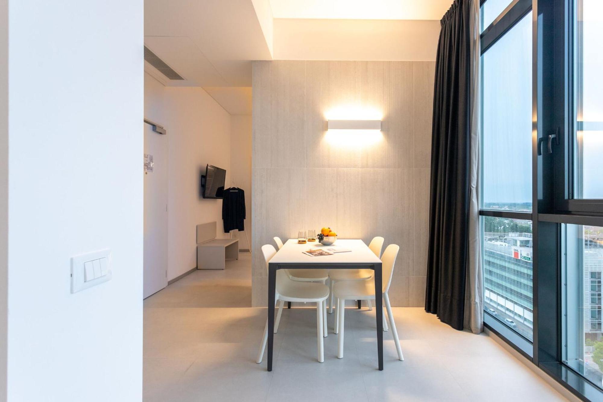 Htm Venice By Halldis Apartamento *